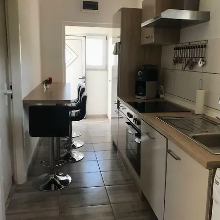 Tramontana Apartment Pag Town